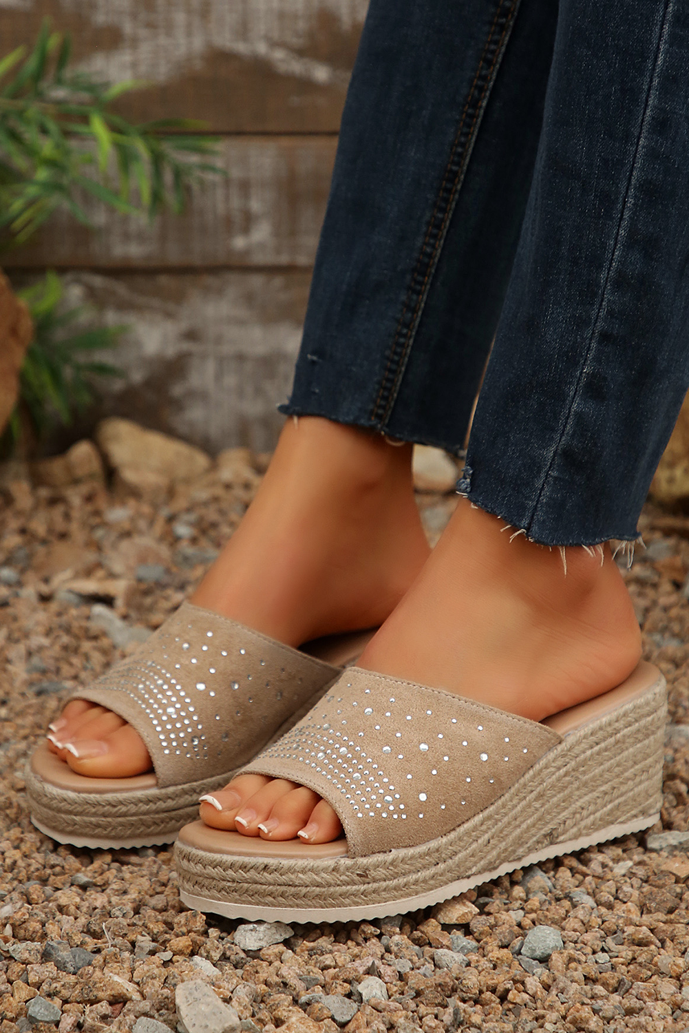 Beige Rhinestone Decor Suede Slip On Wedge Slippers