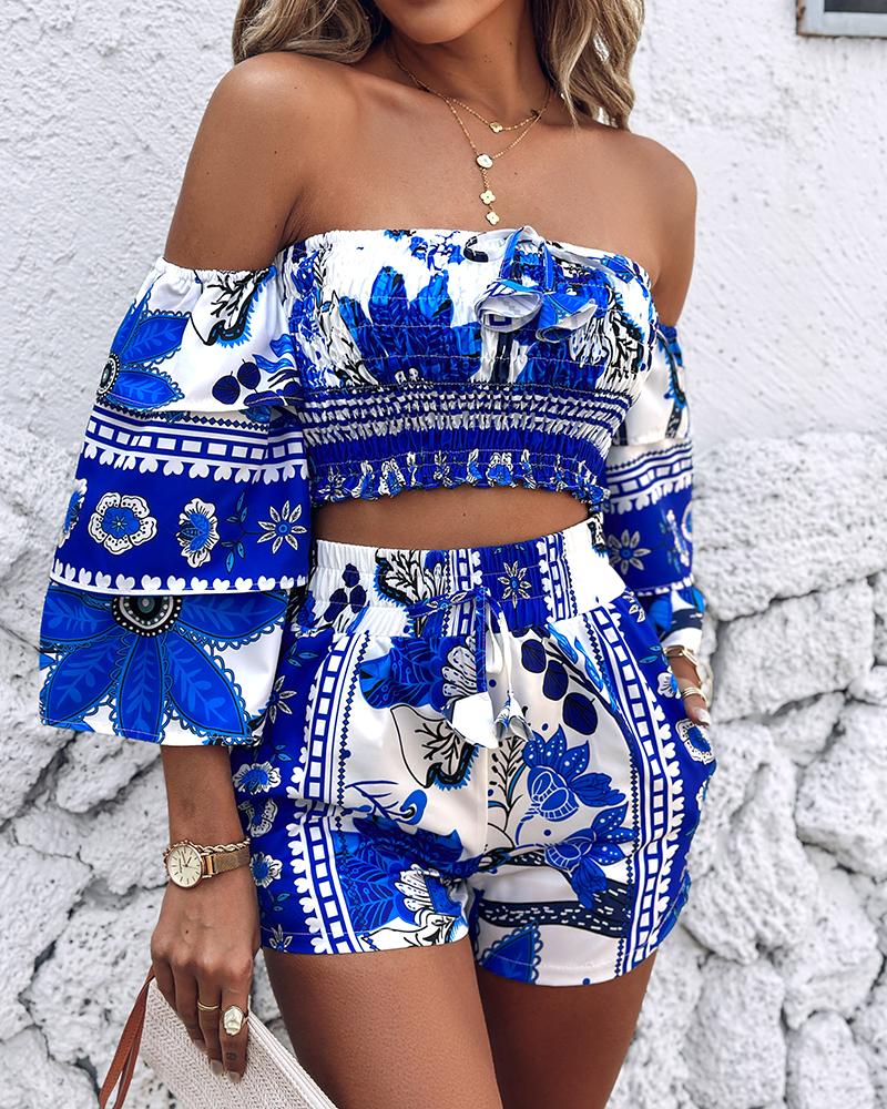 Floral Print Shirred Top & Pocket Design Shorts Set