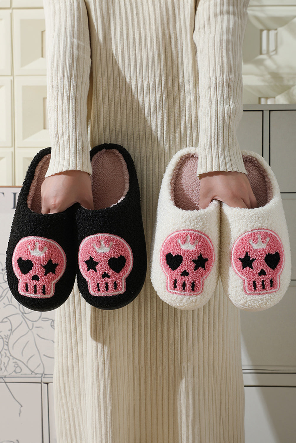 Black Halloween Skull Printed Plush Winter Home Slippers