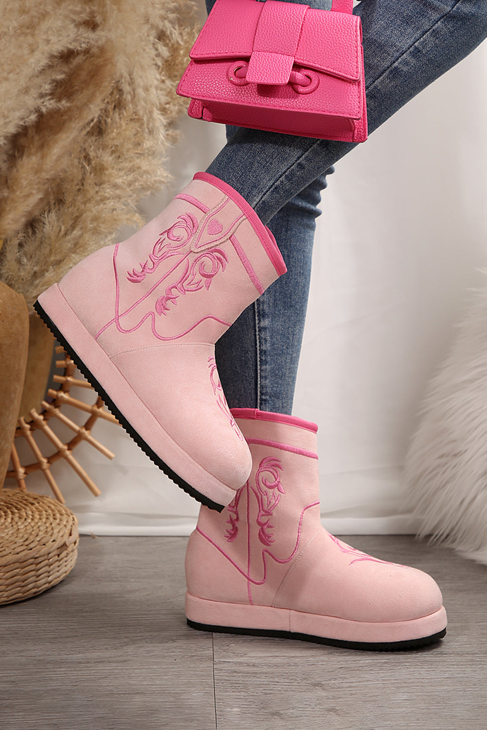 Pink Embroidered Thick Soled Plush Lined Boots