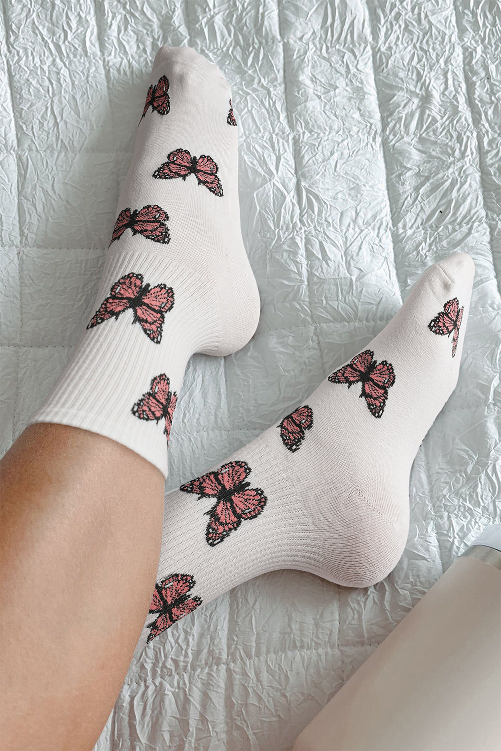 White Butterfly Pattern Ribbed Edge Soft Crew Socks