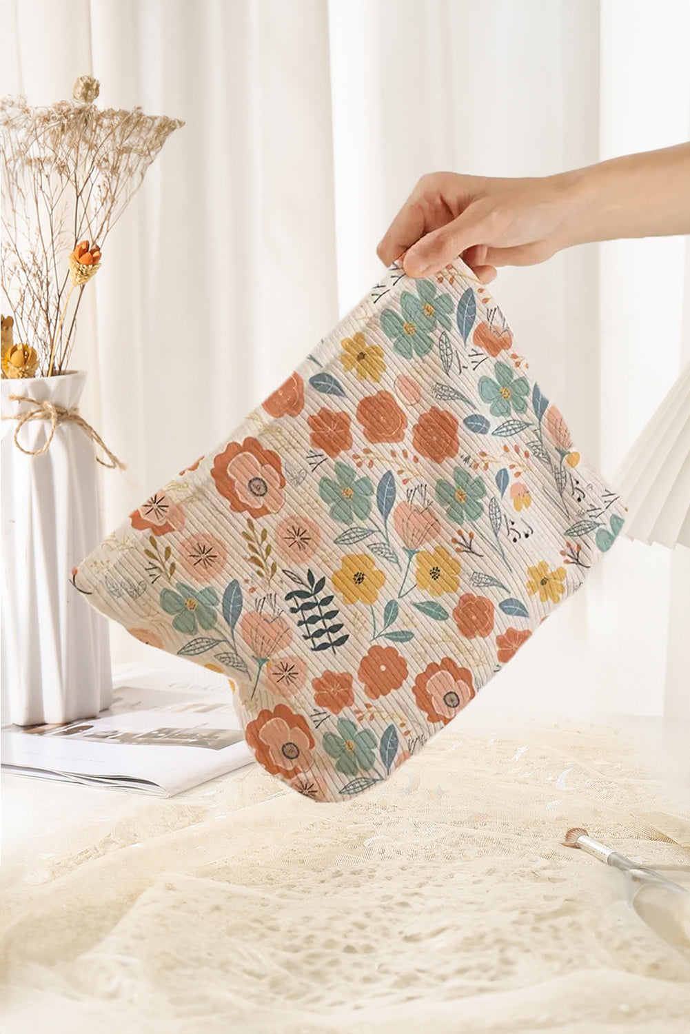 White Floral Print Zipper Corduroy Cosmetic Storage Bag