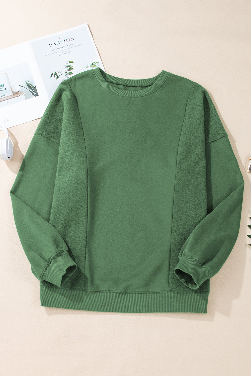 Blackish Green Loose Patchwork Crewneck Plus Size Sweatshirt