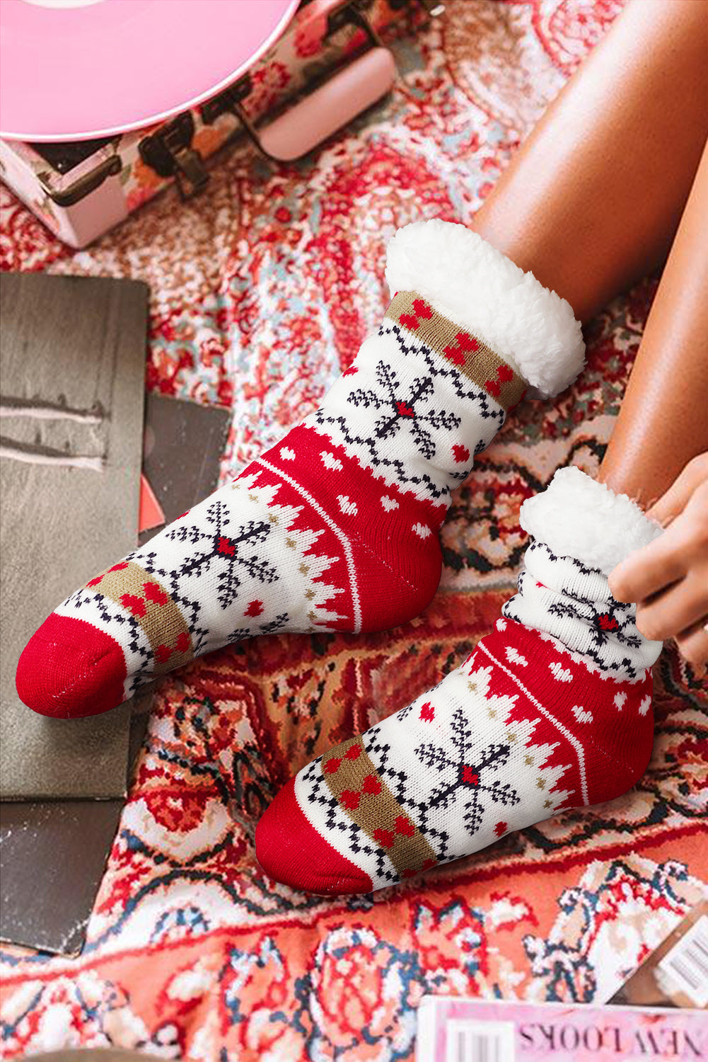 Fiery Red Christmas Pattern Plush Lined Winter Socks