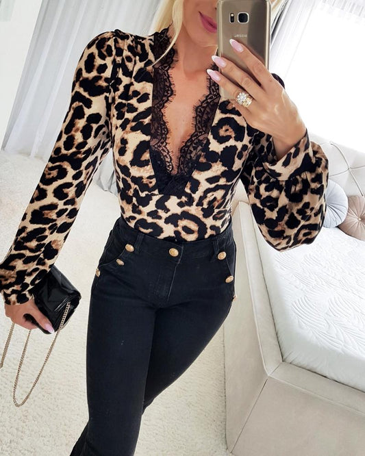 Leopard Print Plunge Contrast Eyelash Lace Slim Fit Top