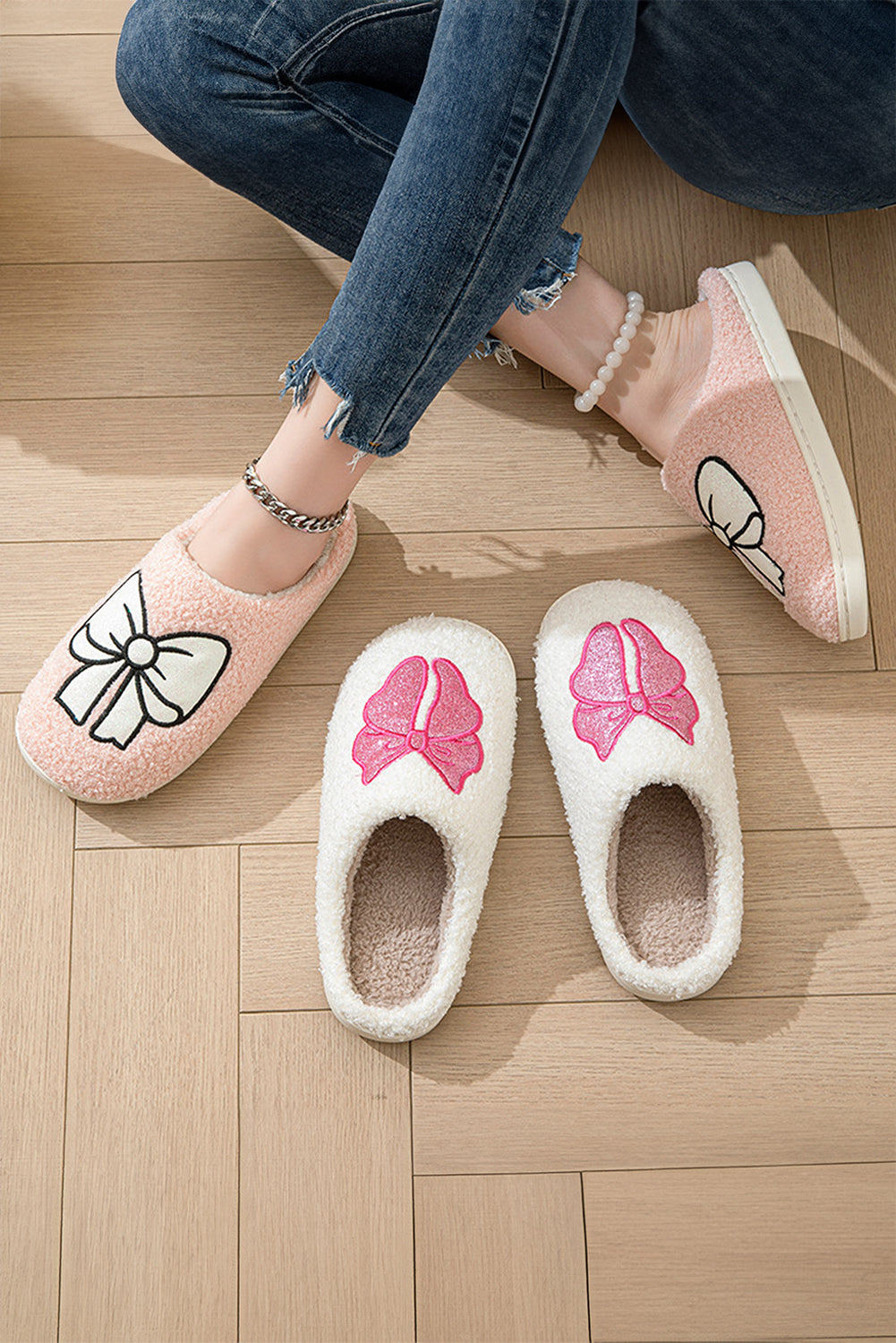 White Cute Bowknot Pattern Plush Valentines Slippers