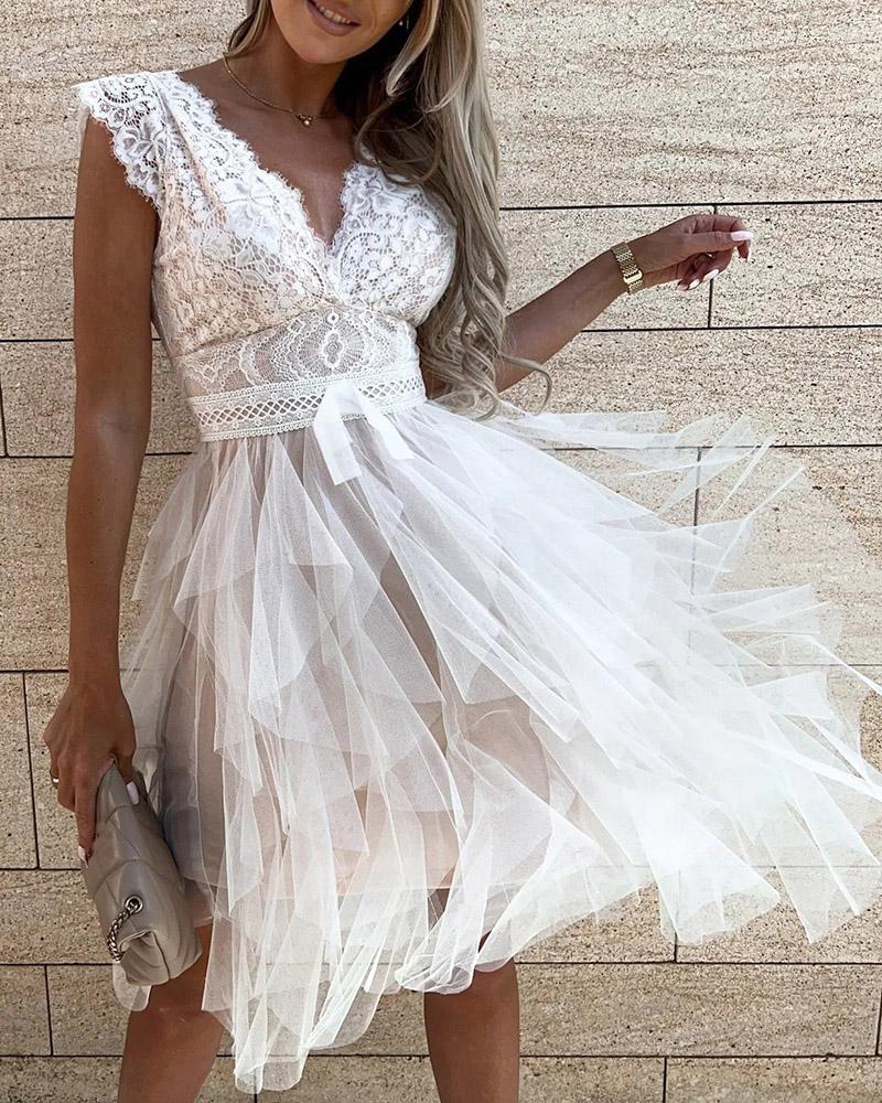 Lace Patch Sheer Mesh Sleeveless Party Dress