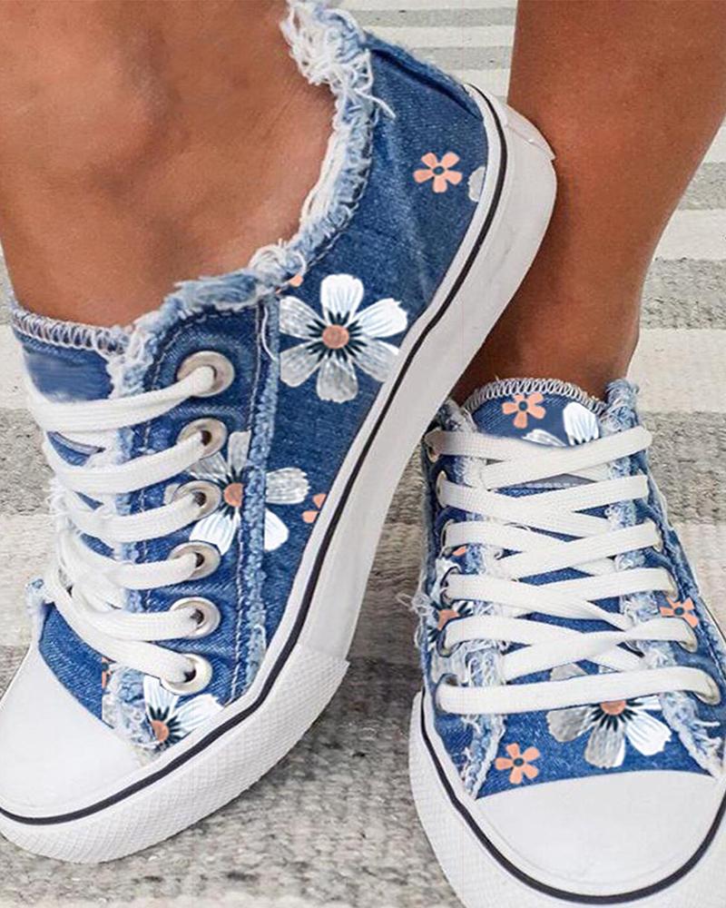 Daisy Print Lace up Fringe Hem Canvas Shoes