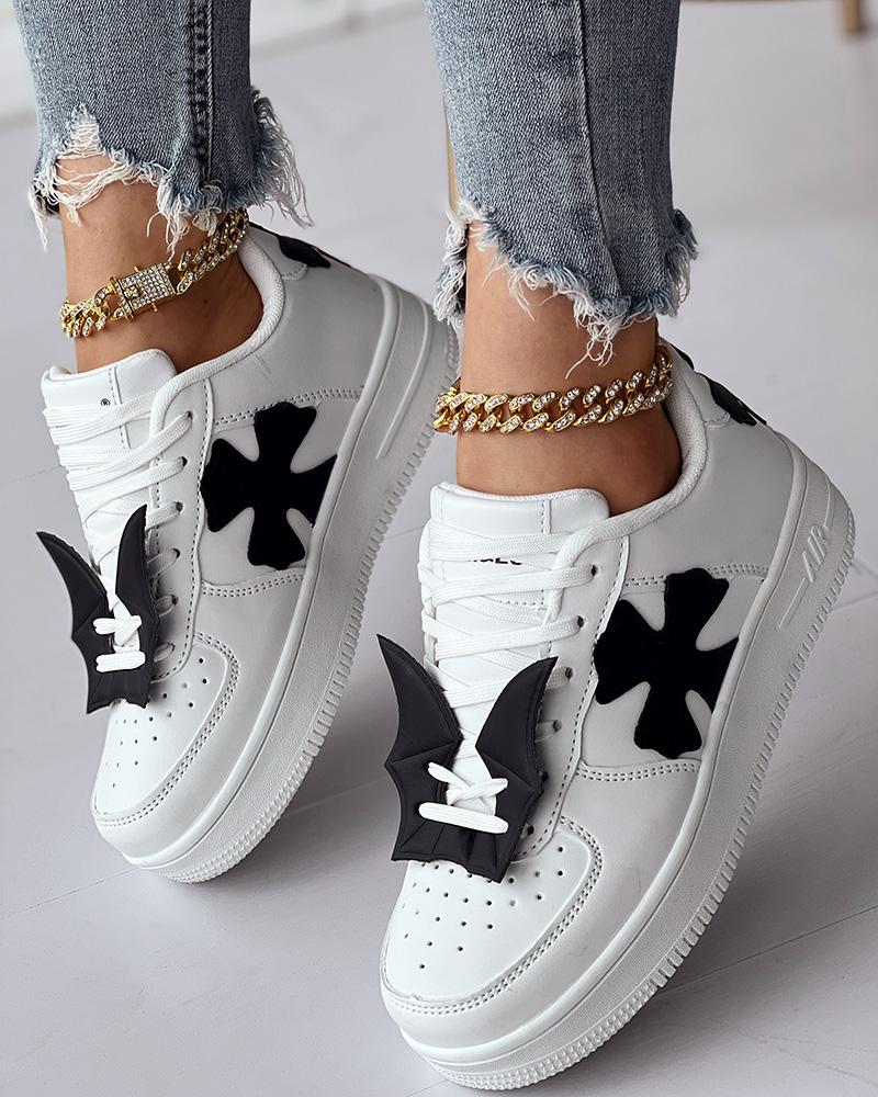 Cross Bat Wing Pattern Hollow Out Platform Sneakers