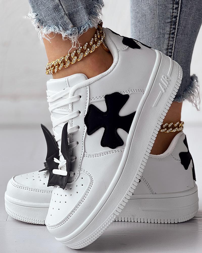 Cross Bat Wing Pattern Hollow Out Platform Sneakers