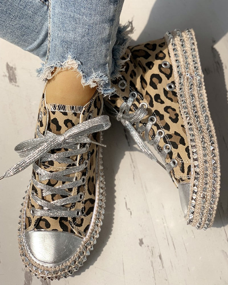 Leopard Print Studded Decor Eyelet Lace up Sneakers