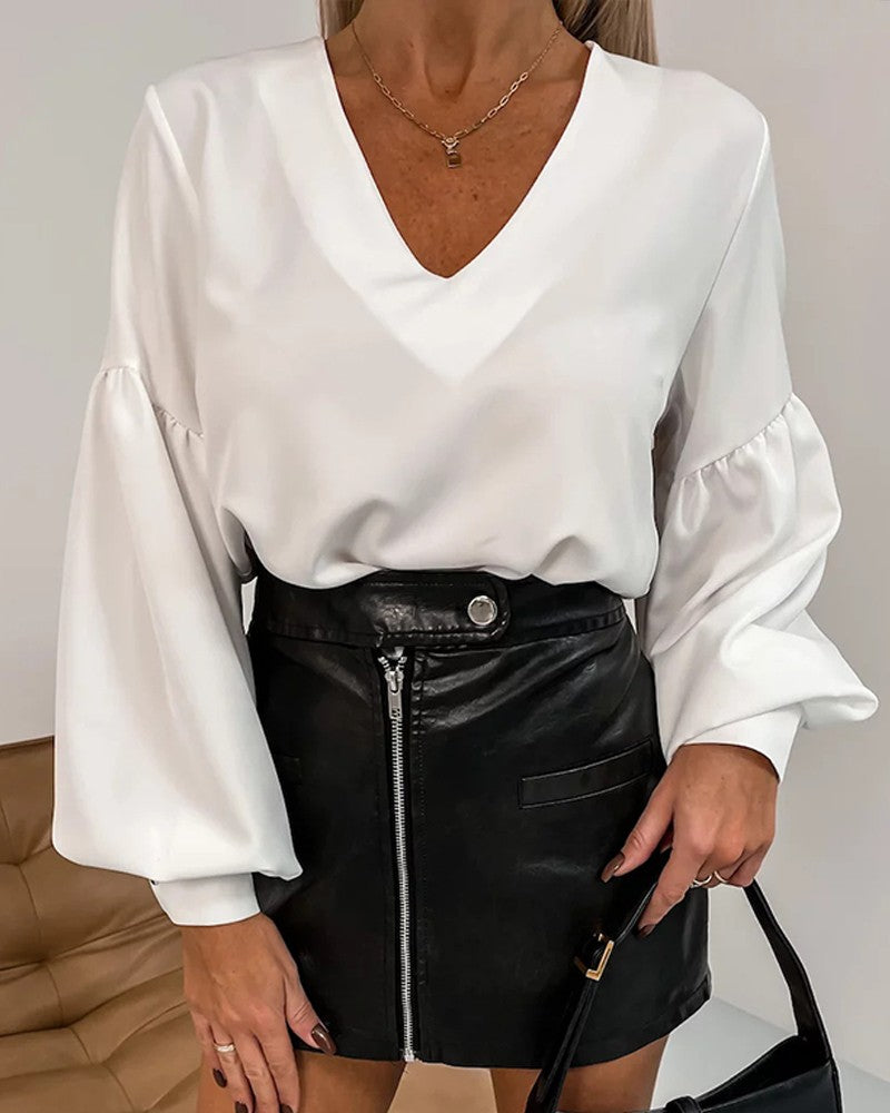 V Neck Lantern Sleeve Ruched Top