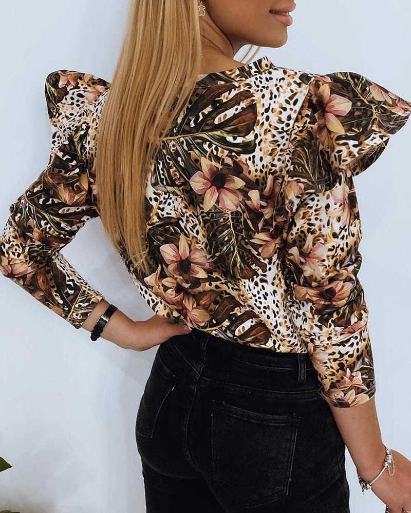 All Over Print O neck Flutter Sleeve Top