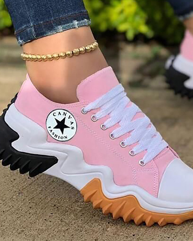 Eyelet Lace up Contrast Paneled Muffin Sneakers