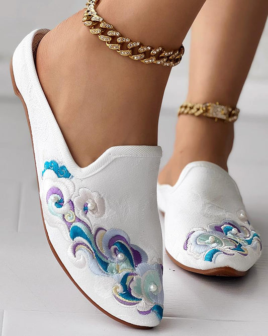 Vintage Cloud Embroidery Pearls Slip On Mules