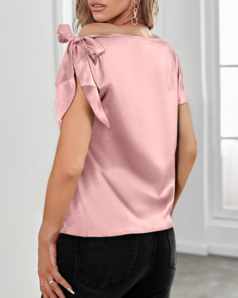 Bowknot Decor Short Sleeve Satin Top