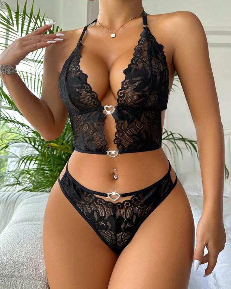 Crochet Lace Rhinestone Heart Pattern Lingerie Set