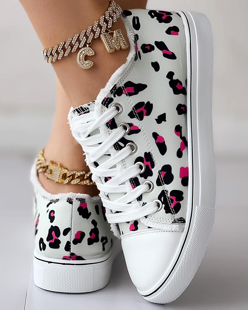 Leopard Print Raw Hem Lace up Canvas Sneakers