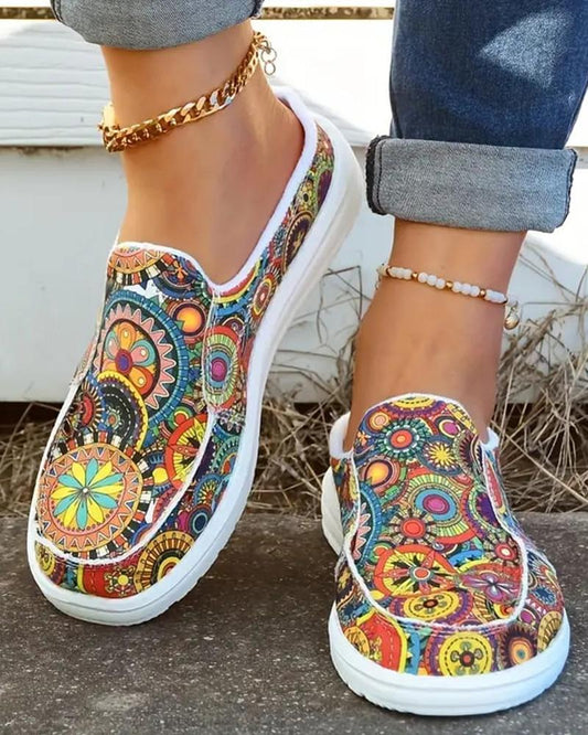 Tribal Floral Print Slip On Casual Loafers