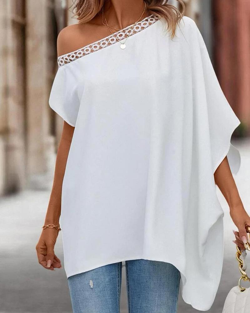 Cold Shoulder Lace Trim Asymmetrical Top