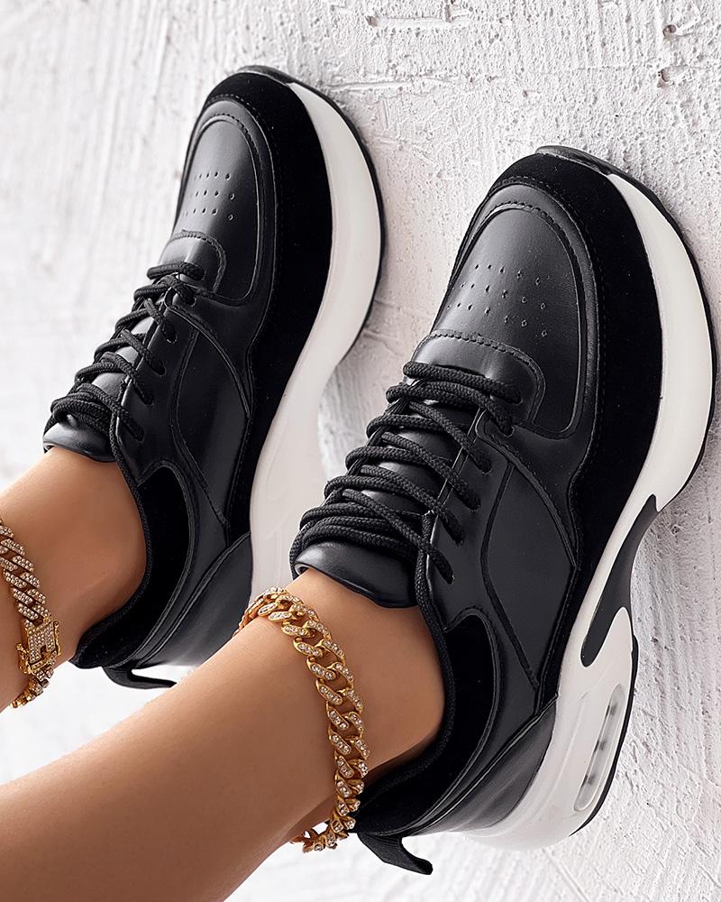 Breathable Lace up Sports Sneakers